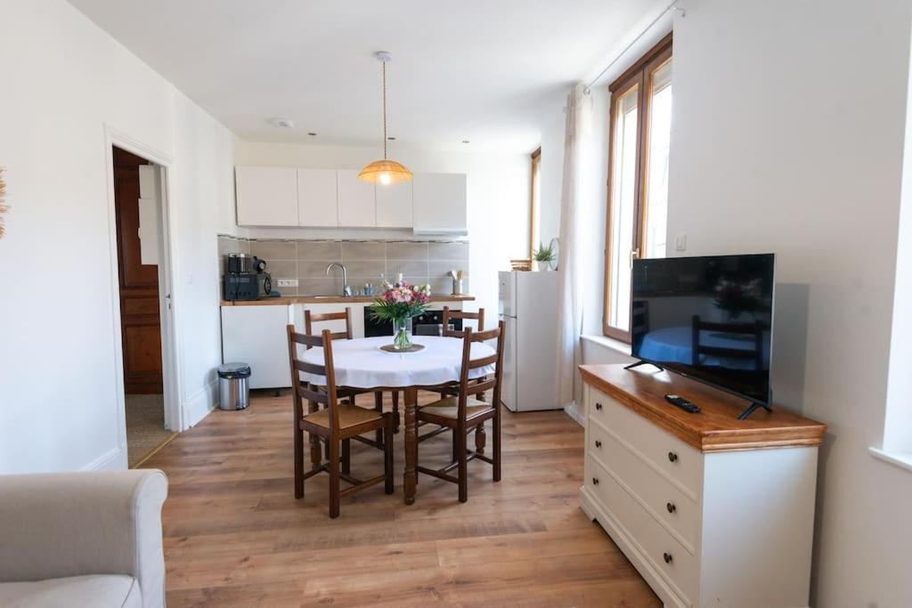 La Petite Marcelle, Appartement & Garage Le Tréport Екстериор снимка